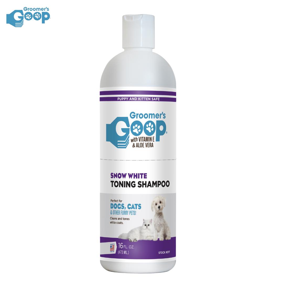 Groomer's Goop for pet lovers, Groomer's Goop for pet care, Groomer's Goop for pet grooming supplies, Groomer's Goop for pet grooming products, Groomer's Goop for pet grooming essentials, Groomer's Goop for pet grooming tips, Groomer's Goop for pet grooming advice, detangler for thick-haired pets, detangler for fine-haired pets, detangler for shedding pets, detangler for dry pet hair, detangler for oily pet hair, detangler for frizzy pet hair,