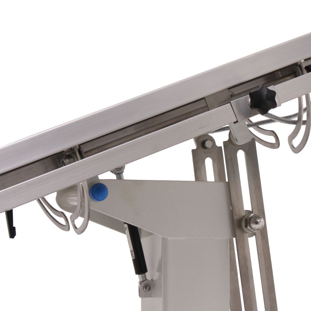 high-quality veterinary equipment, durable veterinary equipment, reliable veterinary equipment, portable veterinary equipment, veterinary equipment for small animals, veterinary equipment for large animals, veterinary equipment for specific breeds, veterinary equipment for specific procedures