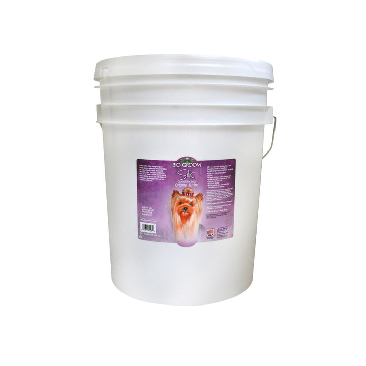 leave-in pet conditioner, rinse-out pet conditioner, oatmeal pet conditioner, gentle pet conditioner, vet recommended pet conditioner, grooming conditioner for pets, professional pet conditioner, cheap pet conditioner, discount pet conditioner, scented pet conditioner, unscented pet conditioner, pet grooming products, animal conditioner, canine conditioner, feline conditioner, small animal grooming supplies, bird grooming products, conditioning spray for pets, pet hair detangler