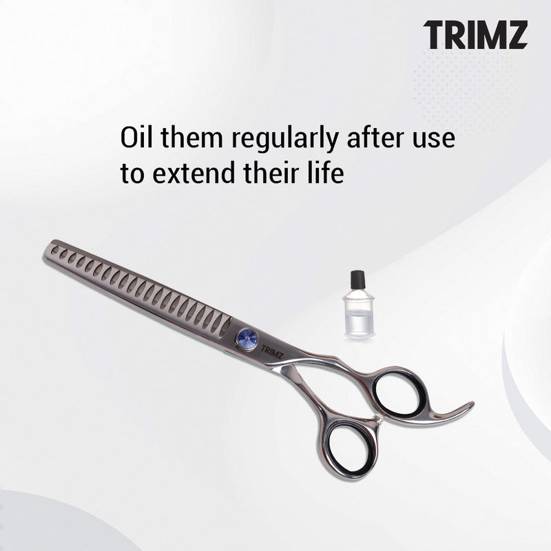 Trimz Chunker pet grooming scissors come with a stylish scissors
